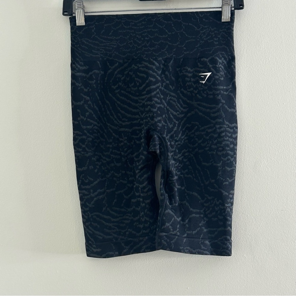 Gymshark Womens Shorts Black Adapt Animal Seamless Pull-On Cycling Size Medium